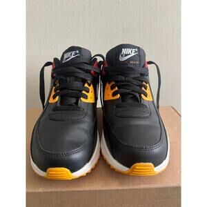 Nike Air Max 90 "Roswell Rayguns" Sneaker (Size 7)